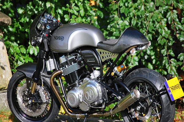 Norton Domiracer Tampang Tua, Tenaga Boleh Diadu